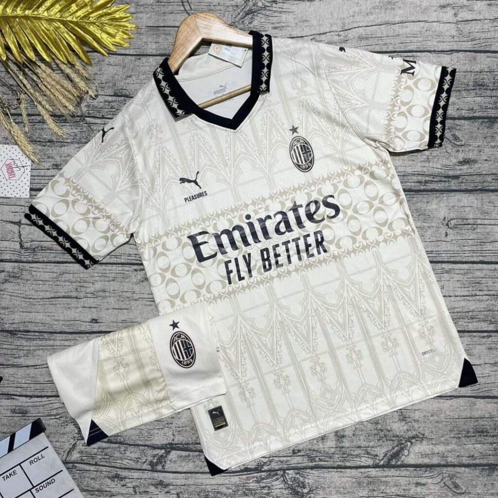 Nhận biết áo bóng đá thi đấu và áo fanwear cực đơn giản 3